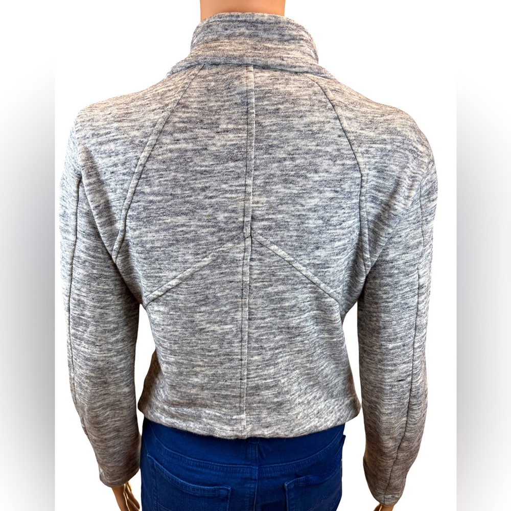 CAbi Gray Women's Cropped Button Jacket Small - Picture 5 of 8